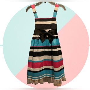 Girl’s dress, size 6.